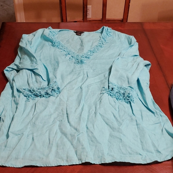 100% linen top - Picture 1 of 3